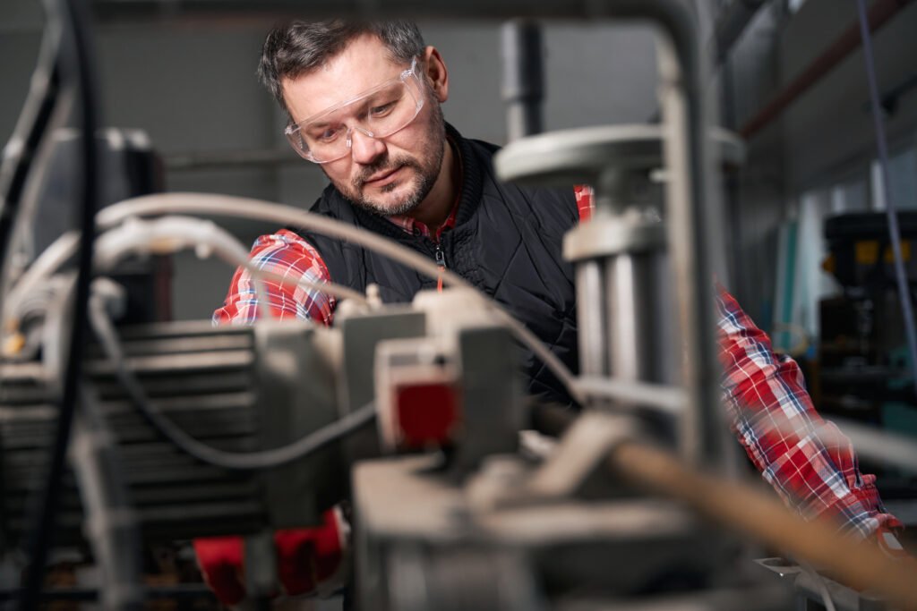How Regular Air Compressor Maintenance Saves Cost and Improves Performance